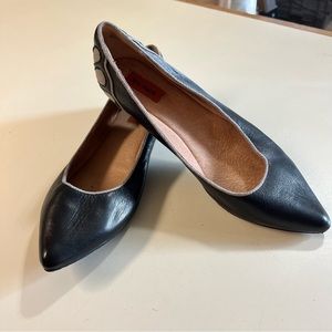 Miz Mooz Jodi flats